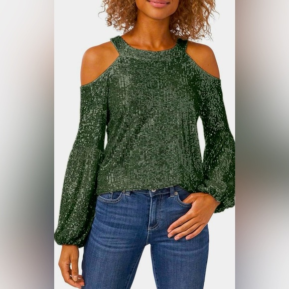 NWOT Blanches Sequin Top Long Sleeve Crew Tunic open shoulder Top - Picture 1 of 13